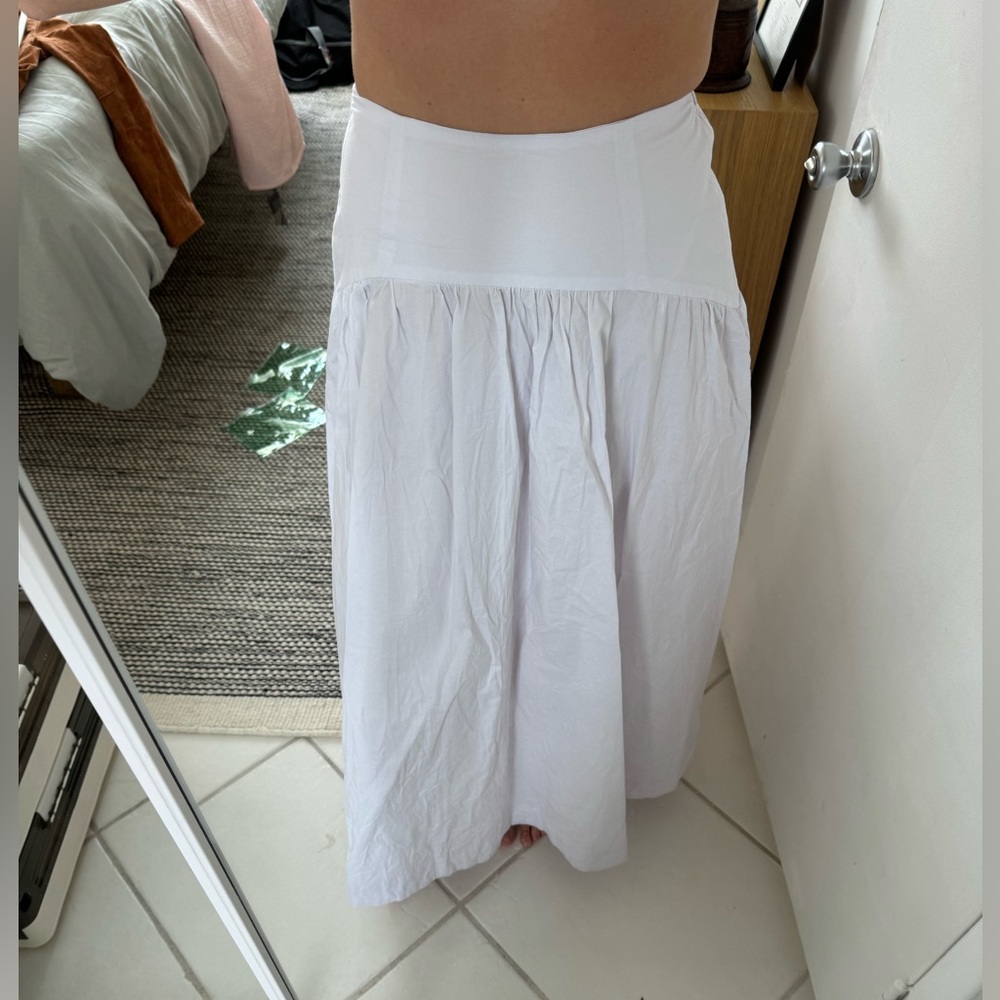 White maxi skirt